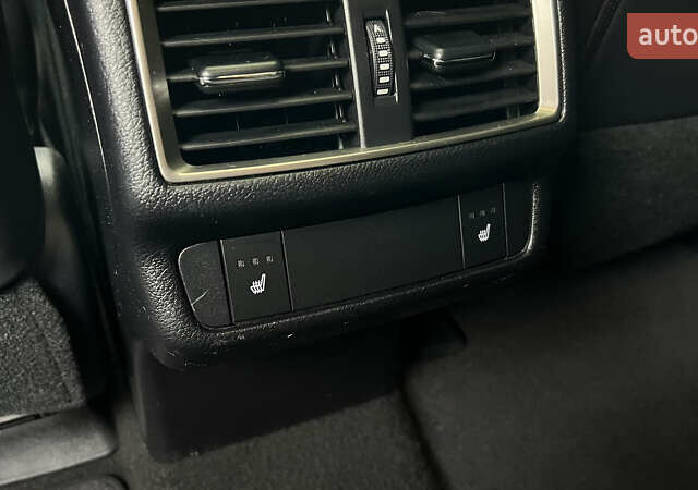 Лексус НХ 2020 у Львові на Automoto.ua Білий Лексус НХ, об'ємом двигуна 2.49 л та пробігом 65 тис. км за 35500 $, фото 31 на Automoto.ua