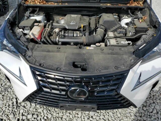 Білий Лексус НХ, об'ємом двигуна 2 л та пробігом 34 тис. км за 8900 $, фото 11 на Automoto.ua