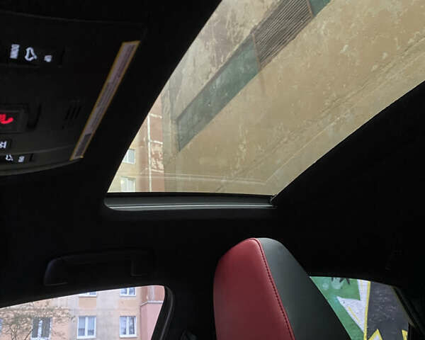 Білий Лексус НХ, об'ємом двигуна 2 л та пробігом 90 тис. км за 29500 $, фото 27 на Automoto.ua