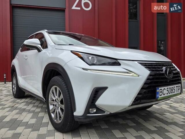Лексус НХ 2020 у Львові на Automoto.ua Білий Лексус НХ, об'ємом двигуна 2 л та пробігом 26 тис. км за 23800 $, фото 8 на Automoto.ua