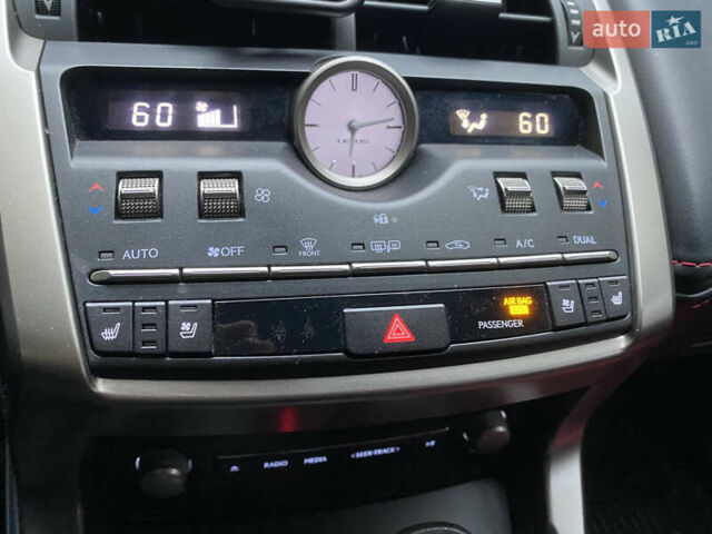 Білий Лексус НХ, об'ємом двигуна 2 л та пробігом 90 тис. км за 29500 $, фото 21 на Automoto.ua