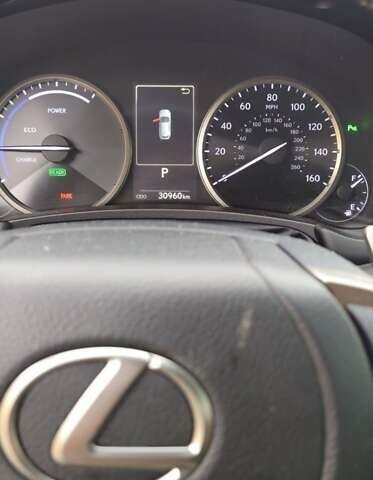 Лексус НХ 2020 у Києві на Automoto.ua Білий Лексус НХ, об'ємом двигуна 2.49 л та пробігом 31 тис. км за 34500 $, фото 9 на Automoto.ua