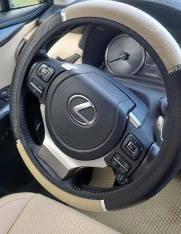 Белый Лексус НХ, объемом двигателя 2.49 л и пробегом 38 тыс. км за 39900 $, фото 27 на Automoto.ua