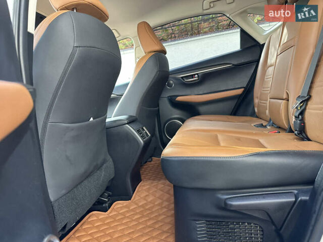 Белый Лексус НХ, объемом двигателя 2.49 л и пробегом 90 тыс. км за 38500 $, фото 45 на Automoto.ua