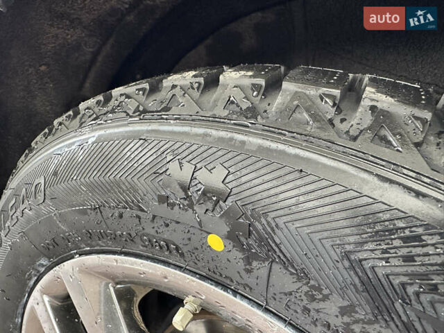 Белый Лексус НХ, объемом двигателя 2.49 л и пробегом 90 тыс. км за 38500 $, фото 10 на Automoto.ua