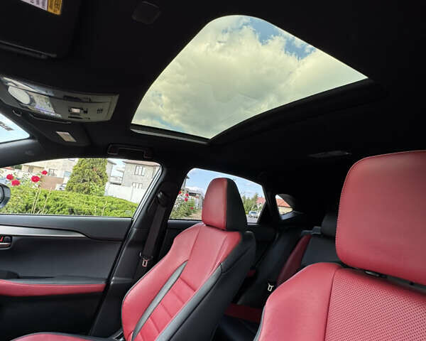 Білий Лексус НХ, об'ємом двигуна 2 л та пробігом 91 тис. км за 37000 $, фото 10 на Automoto.ua