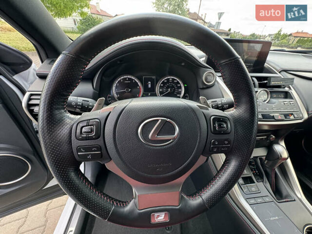 Білий Лексус НХ, об'ємом двигуна 2 л та пробігом 91 тис. км за 37000 $, фото 9 на Automoto.ua