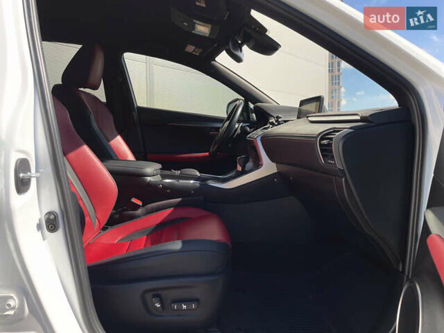 Білий Лексус НХ, об'ємом двигуна 2 л та пробігом 65 тис. км за 31500 $, фото 40 на Automoto.ua