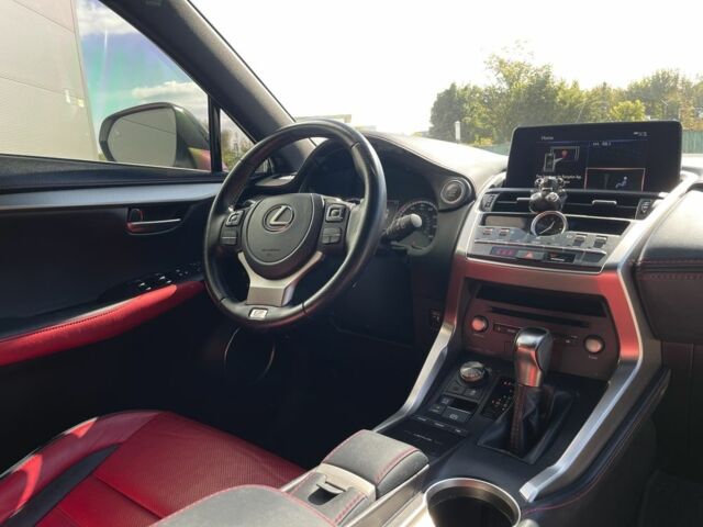 Білий Лексус НХ, об'ємом двигуна 2 л та пробігом 65 тис. км за 31500 $, фото 18 на Automoto.ua