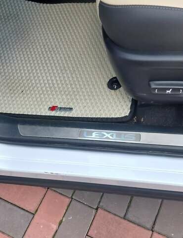 Белый Лексус НХ, объемом двигателя 2.49 л и пробегом 38 тыс. км за 39900 $, фото 40 на Automoto.ua