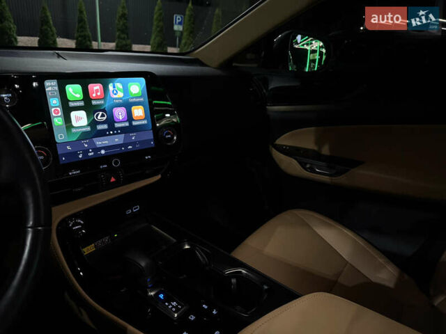 Белый Лексус НХ, объемом двигателя 2.49 л и пробегом 67 тыс. км за 51999 $, фото 19 на Automoto.ua