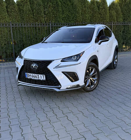 Белый Лексус НХ, объемом двигателя 2 л и пробегом 88 тыс. км за 32000 $, фото 27 на Automoto.ua