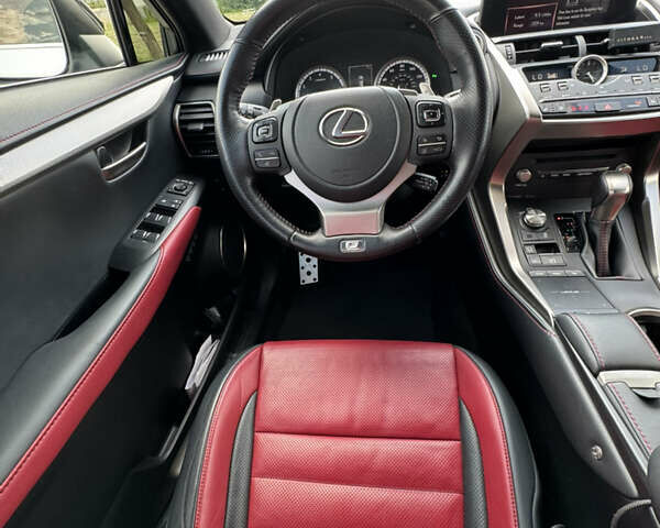 Білий Лексус НХ, об'ємом двигуна 2 л та пробігом 91 тис. км за 37000 $, фото 8 на Automoto.ua