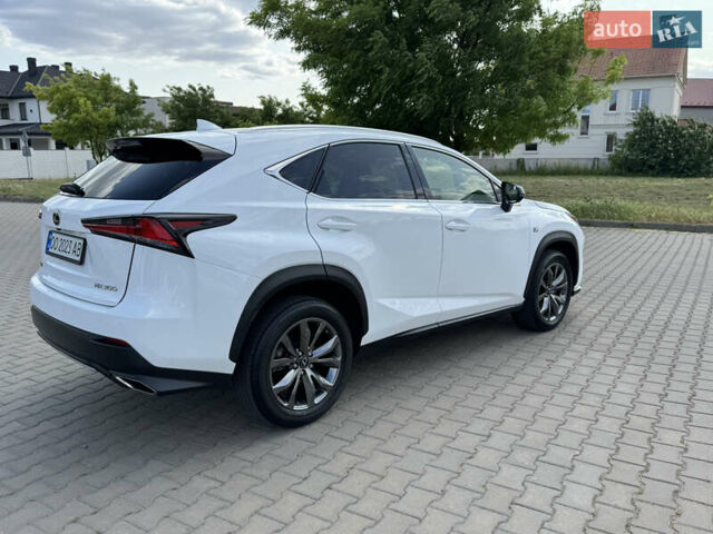 Білий Лексус НХ, об'ємом двигуна 2 л та пробігом 91 тис. км за 37000 $, фото 5 на Automoto.ua