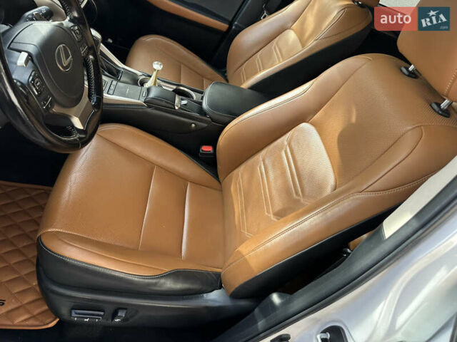 Белый Лексус НХ, объемом двигателя 2.49 л и пробегом 90 тыс. км за 38500 $, фото 12 на Automoto.ua