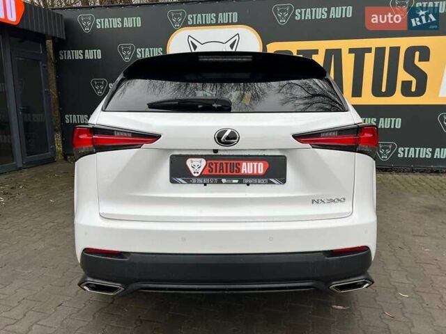 Белый Лексус НХ, объемом двигателя 2 л и пробегом 23 тыс. км за 32000 $, фото 7 на Automoto.ua