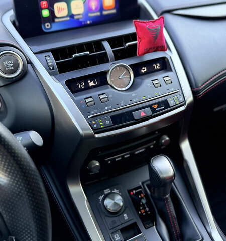 Белый Лексус НХ, объемом двигателя 2 л и пробегом 88 тыс. км за 32000 $, фото 10 на Automoto.ua