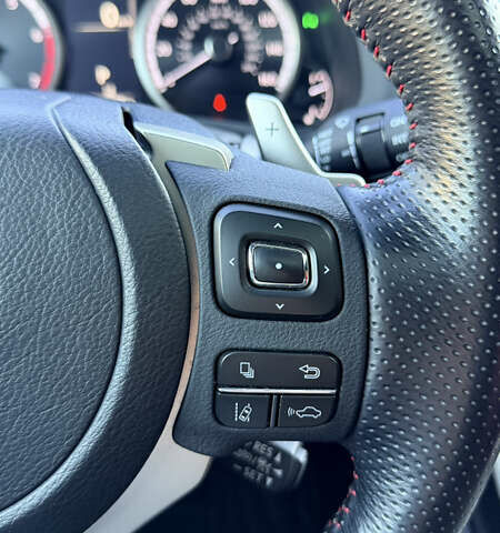 Белый Лексус НХ, объемом двигателя 2 л и пробегом 88 тыс. км за 32000 $, фото 16 на Automoto.ua