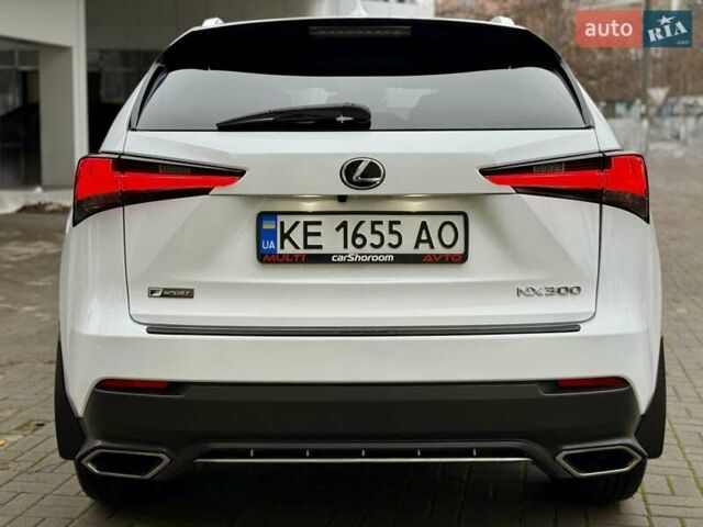 Білий Лексус НХ, об'ємом двигуна 2 л та пробігом 30 тис. км за 25800 $, фото 15 на Automoto.ua