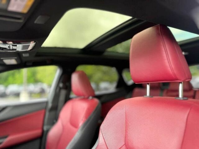 Білий Лексус НХ, об'ємом двигуна 2.4 л та пробігом 10 тис. км за 19000 $, фото 9 на Automoto.ua