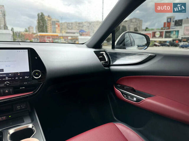 Білий Лексус НХ, об'ємом двигуна 2.49 л та пробігом 34 тис. км за 47000 $, фото 15 на Automoto.ua