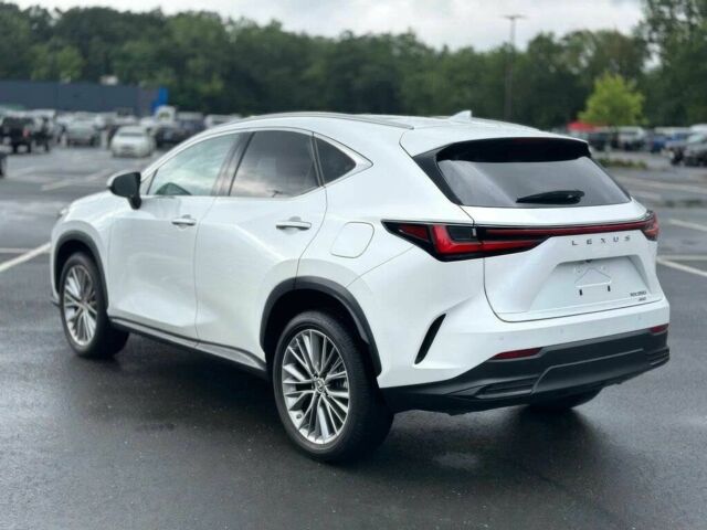 Білий Лексус НХ, об'ємом двигуна 2.4 л та пробігом 10 тис. км за 19000 $, фото 4 на Automoto.ua