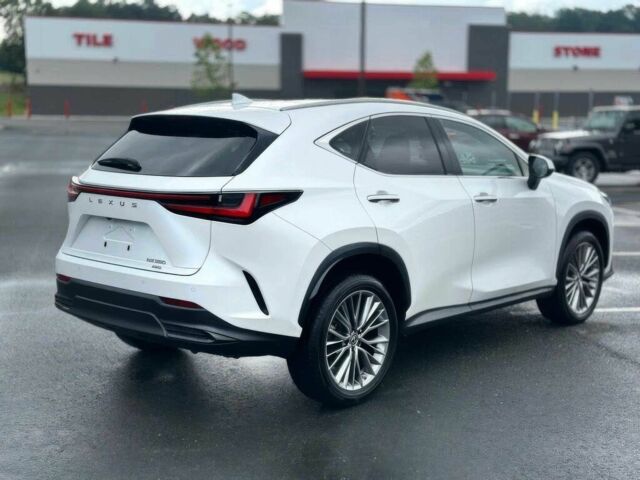 Білий Лексус НХ, об'ємом двигуна 2.4 л та пробігом 10 тис. км за 19000 $, фото 6 на Automoto.ua