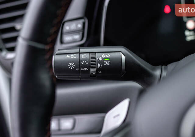 Белый Лексус НХ, объемом двигателя 2.49 л и пробегом 60 тыс. км за 57931 $, фото 21 на Automoto.ua