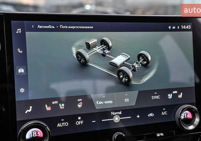 Белый Лексус НХ, объемом двигателя 2.49 л и пробегом 60 тыс. км за 57931 $, фото 28 на Automoto.ua