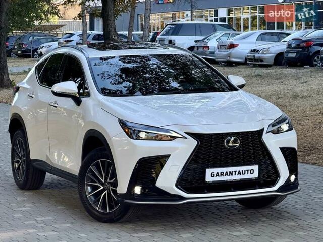 Білий Лексус НХ, об'ємом двигуна 2.49 л та пробігом 11 тис. км за 49999 $, фото 30 на Automoto.ua