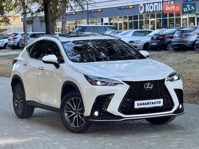 Білий Лексус НХ, об'ємом двигуна 2.49 л та пробігом 11 тис. км за 49999 $, фото 28 на Automoto.ua