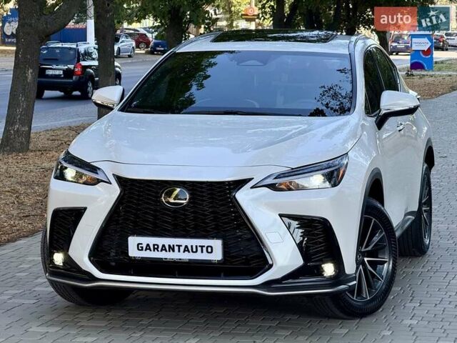 Білий Лексус НХ, об'ємом двигуна 2.49 л та пробігом 11 тис. км за 49999 $, фото 22 на Automoto.ua