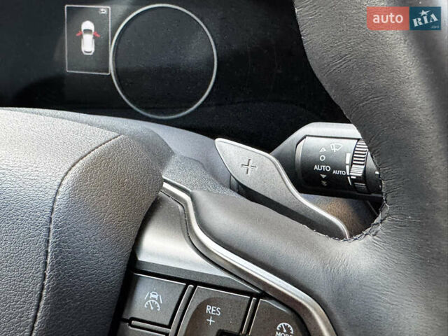 Белый Лексус НХ, объемом двигателя 2.49 л и пробегом 8 тыс. км за 68700 $, фото 77 на Automoto.ua