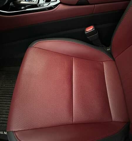 Белый Лексус НХ, объемом двигателя 2.49 л и пробегом 54 тыс. км за 56000 $, фото 23 на Automoto.ua