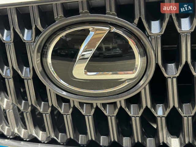 Белый Лексус НХ, объемом двигателя 2.49 л и пробегом 8 тыс. км за 68700 $, фото 21 на Automoto.ua