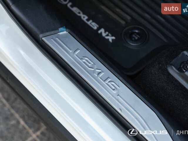 Лексус НХ 2024 у Дніпро (Дніпропетровську) на Automoto.ua Білий Лексус НХ, об'ємом двигуна 2.49 л та пробігом 14 тис. км за 57300 $, фото 40 на Automoto.ua