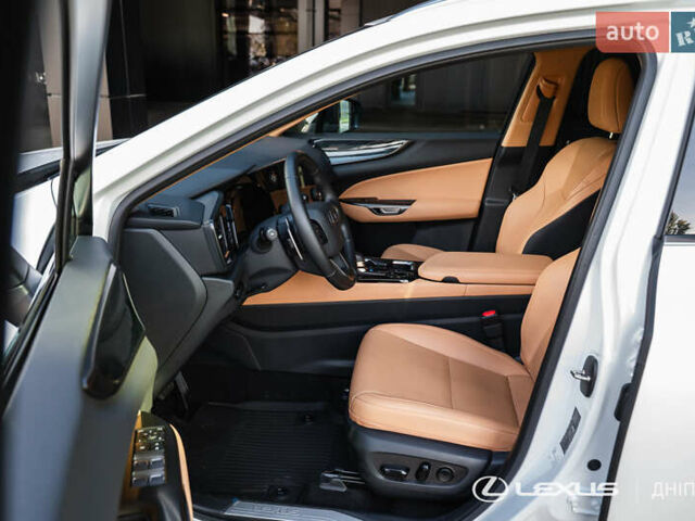 Лексус НХ 2024 у Дніпро (Дніпропетровську) на Automoto.ua Білий Лексус НХ, об'ємом двигуна 2.49 л та пробігом 14 тис. км за 57300 $, фото 11 на Automoto.ua