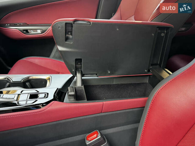 Белый Лексус НХ, объемом двигателя 2.49 л и пробегом 8 тыс. км за 68700 $, фото 47 на Automoto.ua