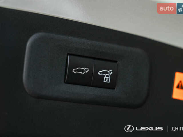 Лексус НХ 2024 у Дніпро (Дніпропетровську) на Automoto.ua Білий Лексус НХ, об'ємом двигуна 2.49 л та пробігом 14 тис. км за 57300 $, фото 42 на Automoto.ua