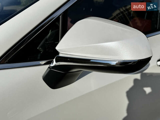 Белый Лексус НХ, объемом двигателя 2.49 л и пробегом 8 тыс. км за 68700 $, фото 16 на Automoto.ua