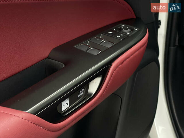 Белый Лексус НХ, объемом двигателя 2.49 л и пробегом 14 тыс. км за 39500 $, фото 13 на Automoto.ua