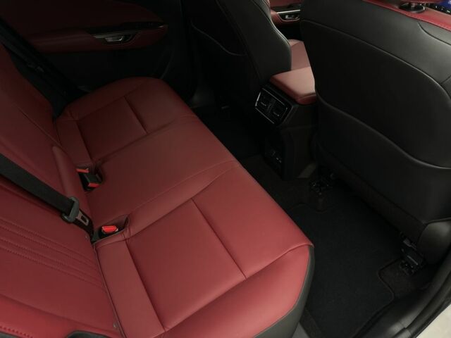 Білий Лексус НХ, об'ємом двигуна 2.5 л та пробігом 14 тис. км за 39900 $, фото 8 на Automoto.ua