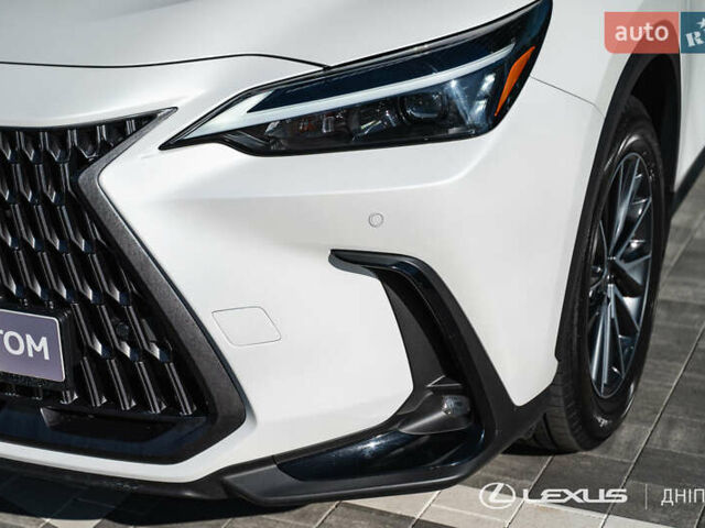Лексус НХ 2024 у Дніпро (Дніпропетровську) на Automoto.ua Білий Лексус НХ, об'ємом двигуна 2.49 л та пробігом 14 тис. км за 57300 $, фото 37 на Automoto.ua