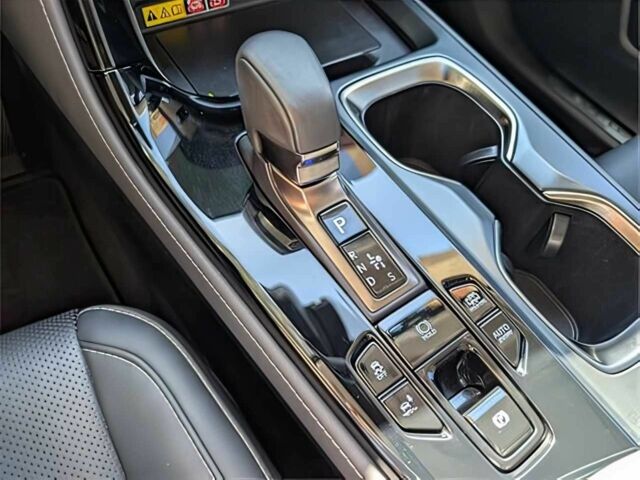 Белый Лексус НХ, объемом двигателя 2.5 л и пробегом 21 тыс. км за 24200 $, фото 8 на Automoto.ua