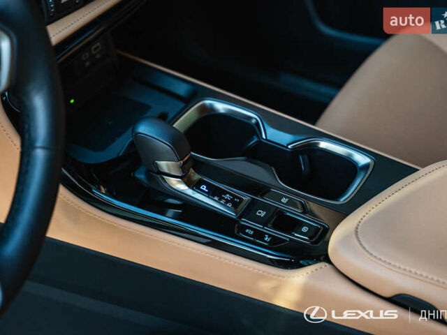 Лексус НХ 2024 у Дніпро (Дніпропетровську) на Automoto.ua Білий Лексус НХ, об'ємом двигуна 2.49 л та пробігом 14 тис. км за 57300 $, фото 27 на Automoto.ua