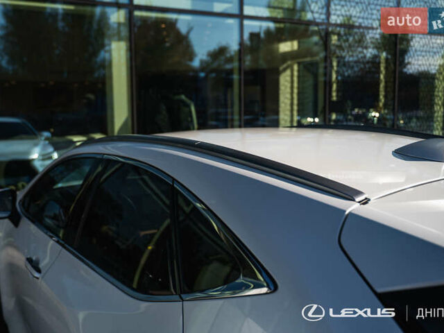 Лексус НХ 2024 у Дніпро (Дніпропетровську) на Automoto.ua Білий Лексус НХ, об'ємом двигуна 2.49 л та пробігом 14 тис. км за 57300 $, фото 39 на Automoto.ua