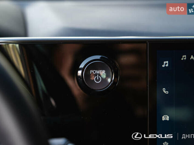 Лексус НХ 2024 у Дніпро (Дніпропетровську) на Automoto.ua Білий Лексус НХ, об'ємом двигуна 2.49 л та пробігом 14 тис. км за 57300 $, фото 31 на Automoto.ua