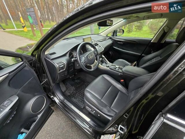Черный Лексус НХ, объемом двигателя 2 л и пробегом 111 тыс. км за 21500 $, фото 10 на Automoto.ua