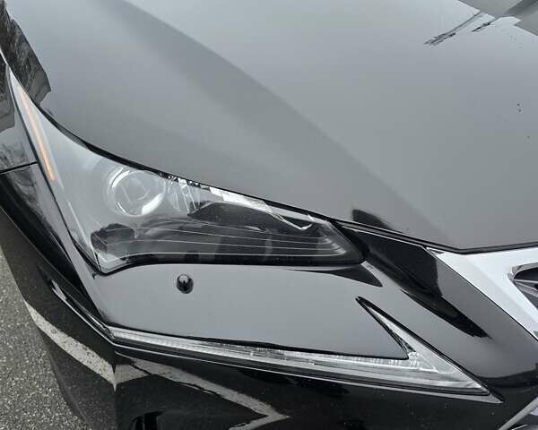 Черный Лексус НХ, объемом двигателя 2 л и пробегом 111 тыс. км за 21500 $, фото 8 на Automoto.ua