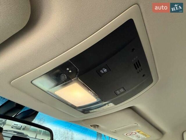 Черный Лексус НХ, объемом двигателя 2.49 л и пробегом 150 тыс. км за 27400 $, фото 18 на Automoto.ua